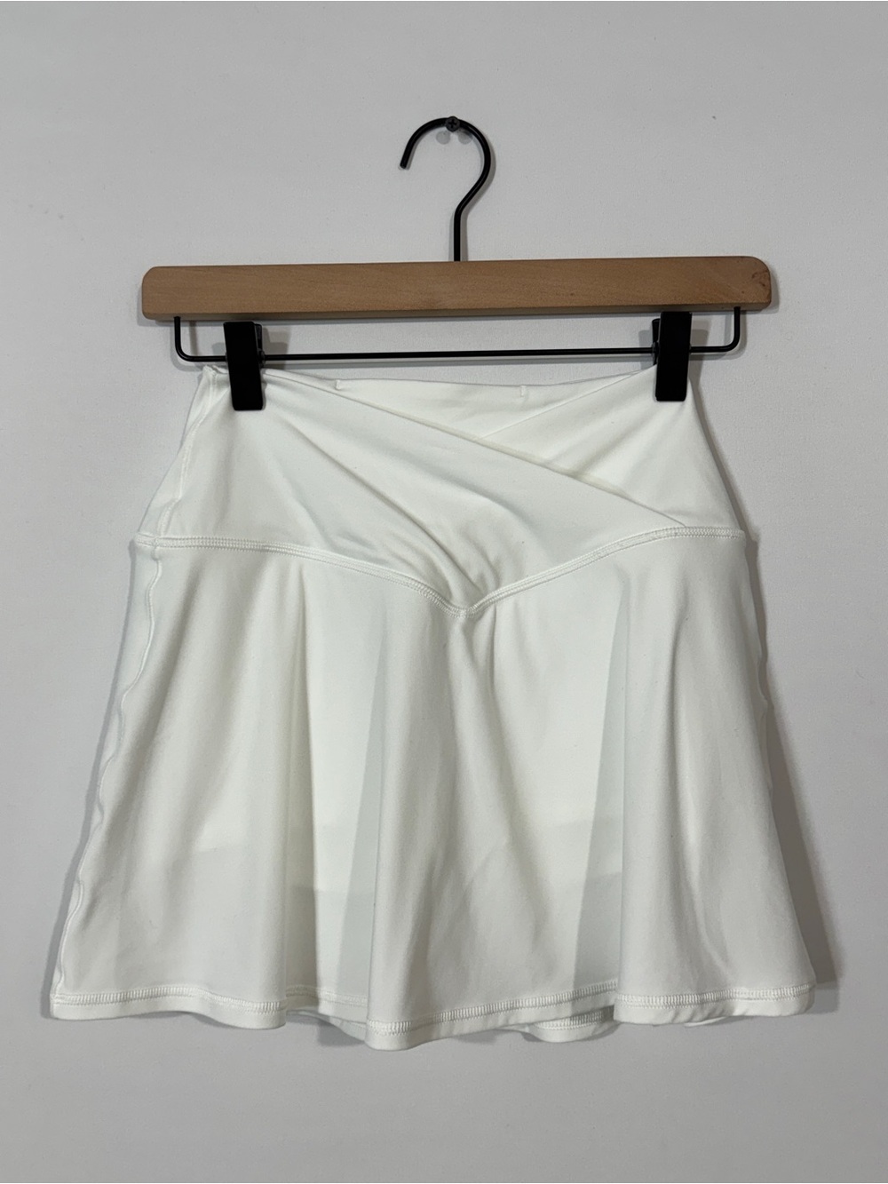 WAS18 {aerie Offline} "Real Me Crossover" White Elastic Waist Tennis Golf Skort